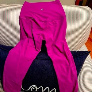 Lululemon align crop. Size 4.